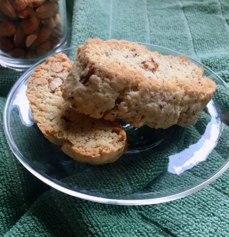 Vegan biscotti with almonds.